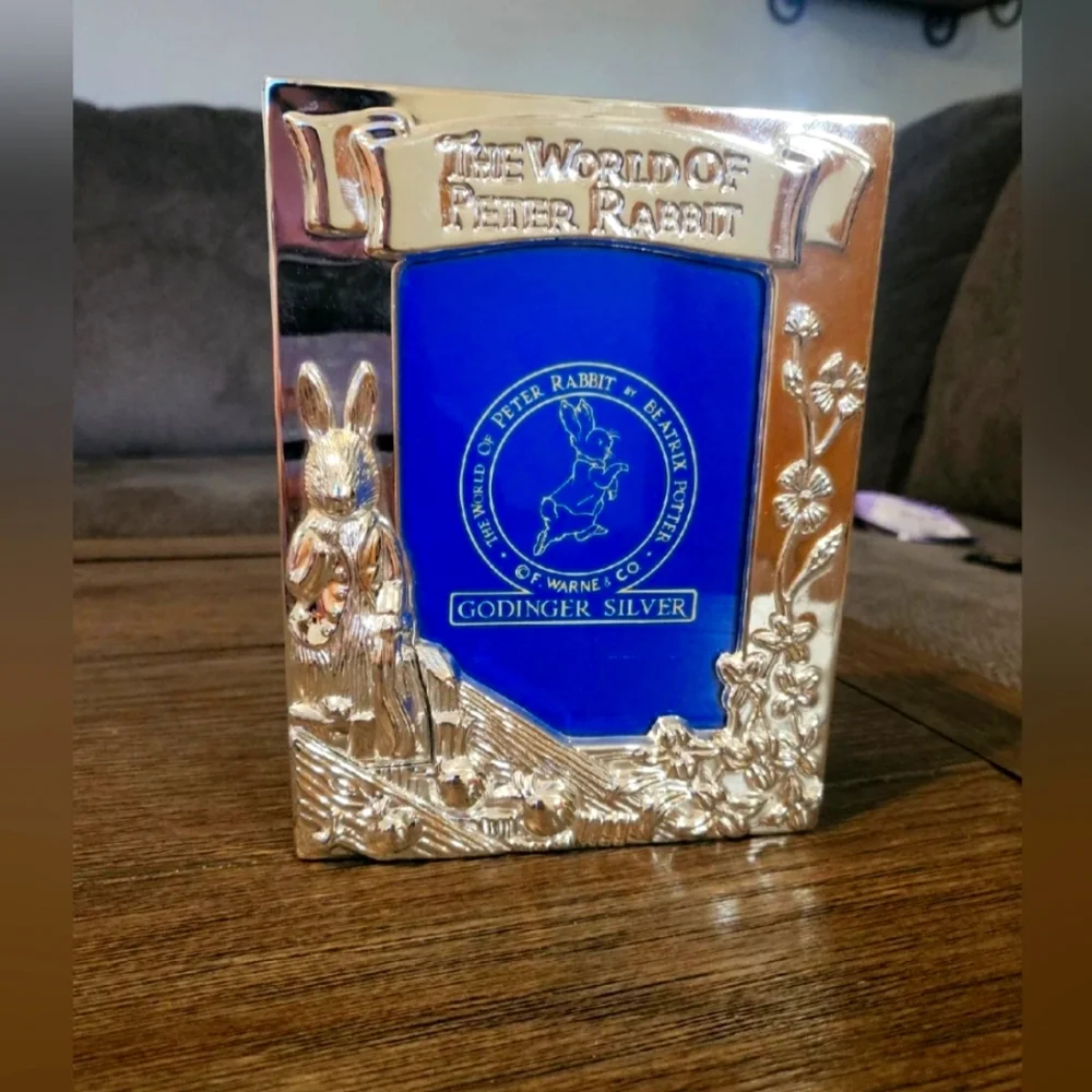 GODINGER SILVER The World Of Peter Rabbit Silverplate Photo Album Frame
